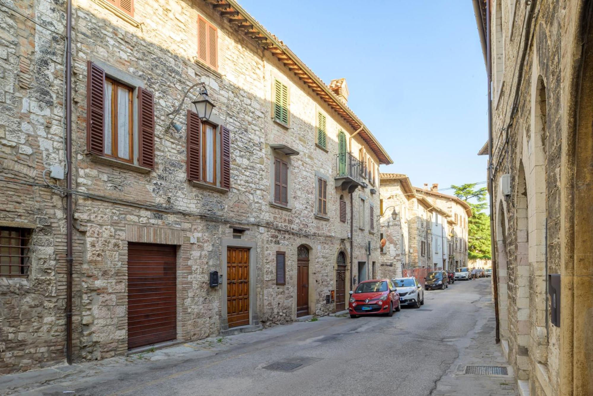 Apartament Via Mazzini 23A Gubbio Zewnętrze zdjęcie
